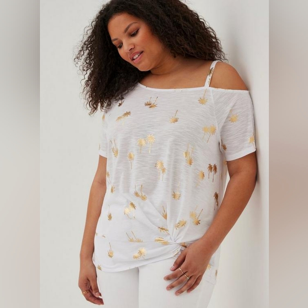 TORRID Off-Shoulder Feather Soft Slub Twist Hem Tee NWOT